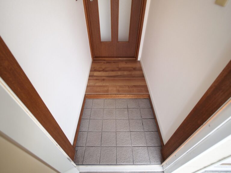 rent-10811856-interior-2-original
