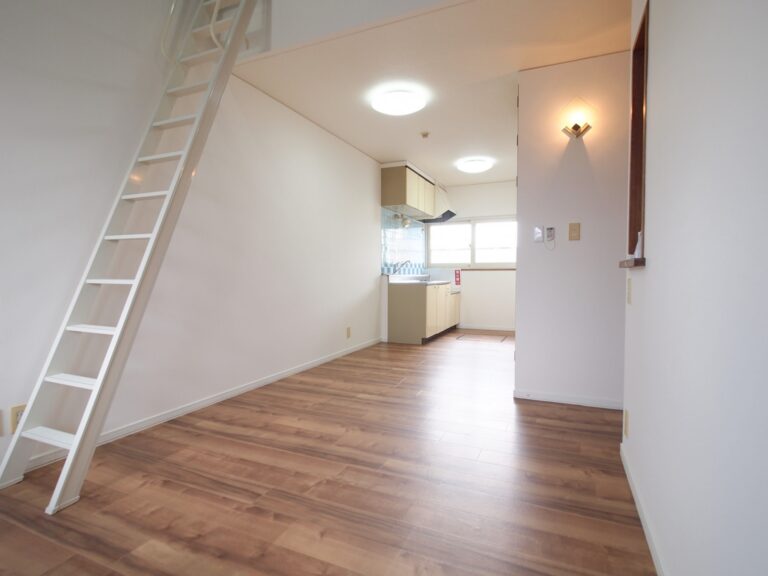 rent-10811856-interior-3-original